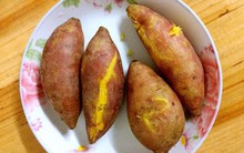 Ăn khoai lang hấp mỗi ngày để khỏe, người phụ nữ hoảng hốt rồi hối hận khi đi khám gan