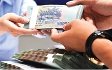 Bộ Nội vụ đề xuất xếp lương với người được tuyển dụng vào công chức