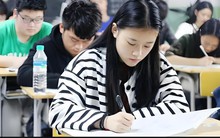 Khảo sát 100 học sinh thi ĐH đạt điểm cao, phát hiện 4 điểm chung đáng giá: Không phải gia thế hay xuất sắc bẩm sinh