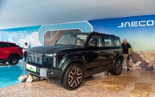 Chi tiết Jaecoo J6 tại Việt Nam: Là bản 2 cầu, đi được hơn 400km/lần sạc, giá dự kiến 1 tỷ đồng