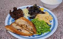 3 bộ phận BẨN NHẤT trên con cá, chứa cả ổ vi khuẩn, ký sinh trùng, chất cực độc nhưng nhiều người thích ăn, tưởng bổ