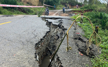 Nhiều đoạn quốc lộ qua Tây Nguyên hỏng nặng