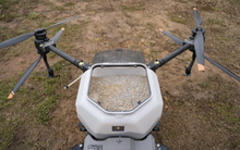 Buồn của nền kinh tế đối thủ Bắc Kinh: Nông dân không có lựa chọn khác ngoài công nghệ Trung Quốc, 1 công ty đủ chiếm 90% thị phần mặt hàng then chốt