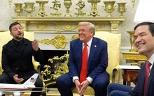 Nhà thiết kế hé lộ về bộ vest mang hy vọng hòa bình của Tổng thống Ukraine