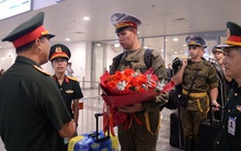 Đoàn quân nhân Nga đến Việt Nam dự diễu binh ngày Quốc khánh 2-9