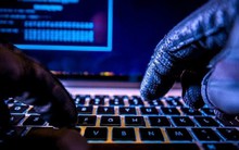 Tại sao thông tin cá nhân bị đánh cắp ngay trên máy tính, điện thoại di động mà người dùng không hề hay biết?