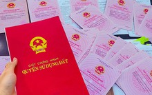 Mua đất bằng giấy viết tay có xác nhận của trưởng thôn, người dân có được cấp sổ đỏ không?