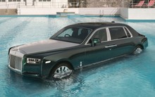 Cận cảnh nhúng nước siêu xe Rolls-Royce giá 50 tỷ đồng