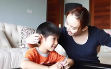 Lạ chưa: Cha mẹ dùng 5 câu này mắng, con không oán giận mà con thay đổi theo hướng tốt!