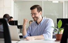 Phân tích cơ bản cho người mới: Ý nghĩa và ứng dụng chỉ số PE, PB cho nhà đầu tư chứng khoán