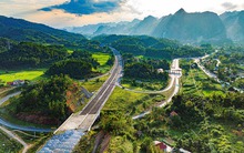 Tuyến cao tốc trọng điểm miền Bắc dài 43 km, kết nối với 3 cửa khẩu quốc tế sẽ thông tuyến vào cuối năm nay