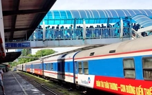 Dừng chạy tàu Hà Nội - Vinh, TPHCM tránh bão số 5