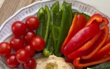 Ăn nửa quả này trước bữa chính đã đủ để ổn định đường huyết, đâu là 5 "thực phẩm vàng" cho người mắc tiểu đường?