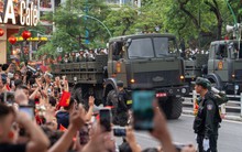 Quán cà phê "view xịn" mở từ 3h sáng cho khách xem diễu binh, có nơi dự tính "xuyên đêm": Nghe giá mà giật mình!