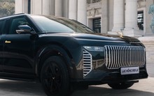 Từ VF8, VF9 mui trần đến Lạc Hồng 900 LX chống đạn, mạ vàng: Những chiếc xe VinFast nào đã xuất hiện trong các sự kiện trọng đại của quốc gia?