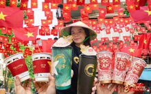 Đẹp tuyệt vời phiên bản ly mừng Quốc khánh 2/9 của loạt thương hiệu lớn, KATINAT và Cheese Coffee được khen ngợi vì siêu tinh tế
