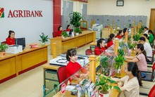 Ngân hàng ở TP HCM, Đồng Nai làm xuyên lễ để chi trả 100.000 đồng quà tặng cho người dân