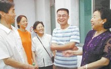 Nam sinh thi ĐH đạt điểm cao nhưng kiên quyết không nhập học, ai cũng bảo “dở người”: Một năm sau truyền thông cả nước sững sờ