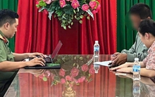 Sau khi chuyển khoản 120 triệu, người đàn ông đến trình báo: Công an yêu cầu ngân hàng giữ lại toàn bộ số tiền đang bị treo