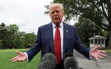 Tổng thống Mỹ Trump bị từ chối gửi tiền, các ngân hàng lớn trở thành đích ngắm