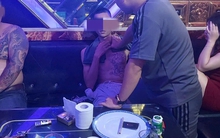 Bí mật sau cánh cửa phòng hát VIP 5 ở karaoke P.S