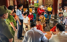 Cán bộ xã ở Đà Nẵng thức trắng đêm để hoàn thành chi trả quà Quốc khánh cho người dân