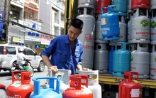 Giá gas bán lẻ đồng loạt tăng