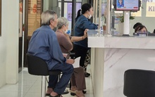 Người hưởng trợ cấp hưu trí xã hội sẽ hưởng mức BHYT thế nào?