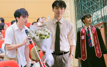 Đằng sau chiếc túi vải của bác sĩ nội trú Đại học Y Hà Nội chọn chuyên ngành “vào sinh ra tử”