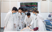 Chỉ có 13 trường trên cả nước đào tạo bác sĩ nội trú: Bạn biết hết chưa?