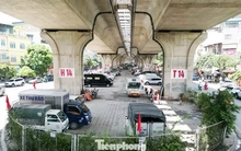 Thu hồi giấy phép và giải tỏa toàn bộ bãi xe tại gầm cầu Vĩnh Tuy