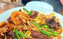 Bát mỳ giá hơn 8 triệu đồng có tôm, lươn, trứng cá bị 'mắng' tơi bời trên mạng