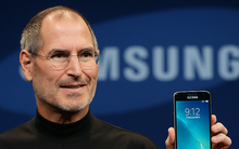 Điều gì xảy ra nếu Steve Jobs về Samsung năm 2000?