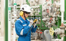 Vừa hoạt động trở lại, Tổ hợp Hóa dầu 5 tỷ USD bắt tay FPT ứng dụng AI vào sản xuất