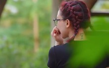 Tóc Tiên tiếp tục khóc nghẹn trên sóng truyền hình: Chuyện gì đã xảy ra?