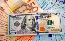 Đồng USD yếu đi: Cơ hội và thách thức cho các nước mới nổi?