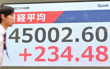 Lần đầu tiên trong lịch sử Nhật Bản, Nikkei vượt 45.000 điểm ngay trước thềm họp Fed, BOJ