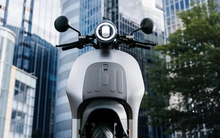 Xe điện ‘quốc dân’ giá 35 triệu đồng ra mắt: thiết kế tựa Vespa, phanh SBS, trang bị hiện đại sẵn sàng thế chân Honda Vision