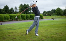 "Thần đồng 6 tuổi" từng gây bão mạng: 4 ngày dành 3 danh hiệu, mới chỉ tập luyện 2 năm, có "tài năng thiên bẩm với golf"