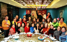 Họp lớp sau 20 năm tốt nghiệp, lớp trưởng kêu gọi nộp quỹ 7 triệu đồng/người, tôi lập tức rời nhóm: Hôm đó thấy tôi đến ai nấy đều sững sờ