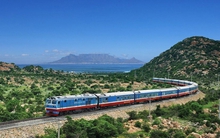 Chuyến tàu đi hơn 40km, mất hơn 1 giờ đồng hồ, giá vé chỉ 55.000 đồng: Rất tiện nhưng nhiều người chưa biết