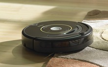 Người Mỹ phát minh ra robot hút bụi - vì sao giờ đây Trung Quốc 'đè bẹp' hết mọi đối thủ?