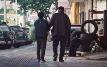 Chu cấp 11 triệu/tháng cho bố mẹ dưỡng già, tận mắt thấy cách họ tiêu tiền, tôi quyết định dừng ngay lập tức