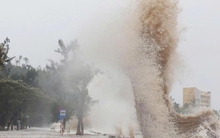 Tương tác của không khí lạnh khiến diễn biến siêu bão Ragasa thêm phức tạp