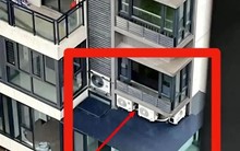 Người đàn ông đi du lịch về phát hiện hàng xóm lắp 4 cục nóng điều hoà sát nhà mình, còn tuyên bố: “Ông dám tháo ra tôi sẽ làm ầm lên”