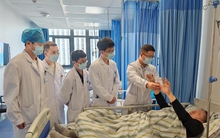 Người đàn ông phát hiện ung thư phổi nhờ 1 lần cảm lạnh, một phần trái tim đã bị khối u "ăn" mất