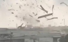 Trận giông lốc dữ dội quét qua Ninh Bình: 9 người chết, cảnh tượng tan hoang chưa từng thấy