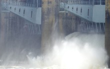 13 giờ chiều nay 30-9, hồ thủy điện Trị An xả lũ, cảnh báo ngập ven sông ở Đồng Nai và TP HCM