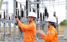 Khách lại phàn nàn hóa đơn điện tăng vọt, EVN lên tiếng