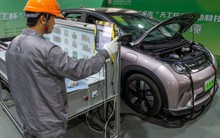 Trung Quốc thiếu hơn 1 triệu thợ sửa xe điện, 75% thợ không đủ tiêu chuẩn: Cuộc khủng hoảng thầm lặng cho nỗ lực xanh hóa ngành ô tô